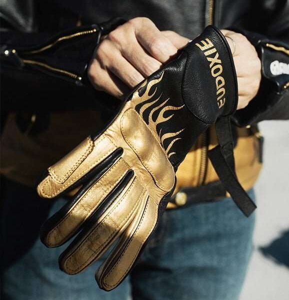 EUDOXIE Jody Burn Gloves in Black and Gold