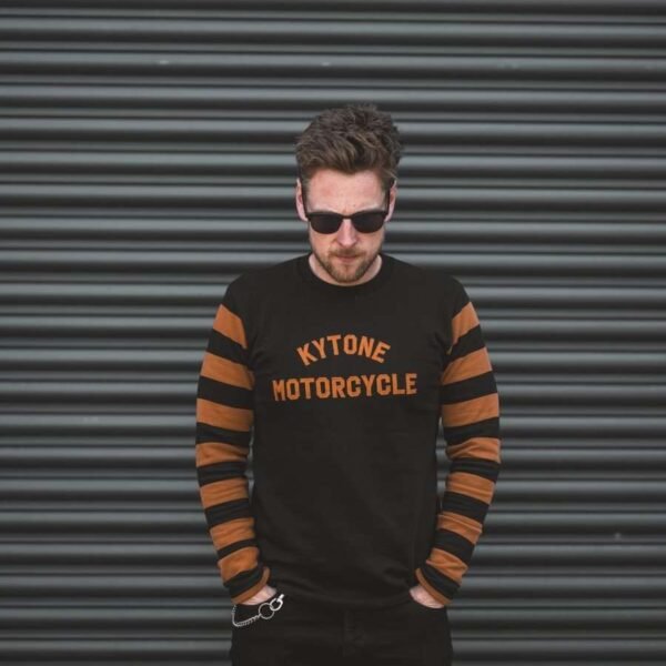 kytone bee 2 crew sweatshirt in black 791950 2000x