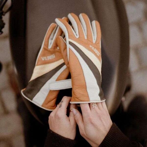 wildust sisters 70s stripes gloves in camel 951421 2000x