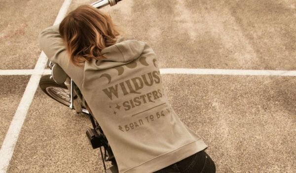 wildust sisters wildust hoodie in green 554462 2000x